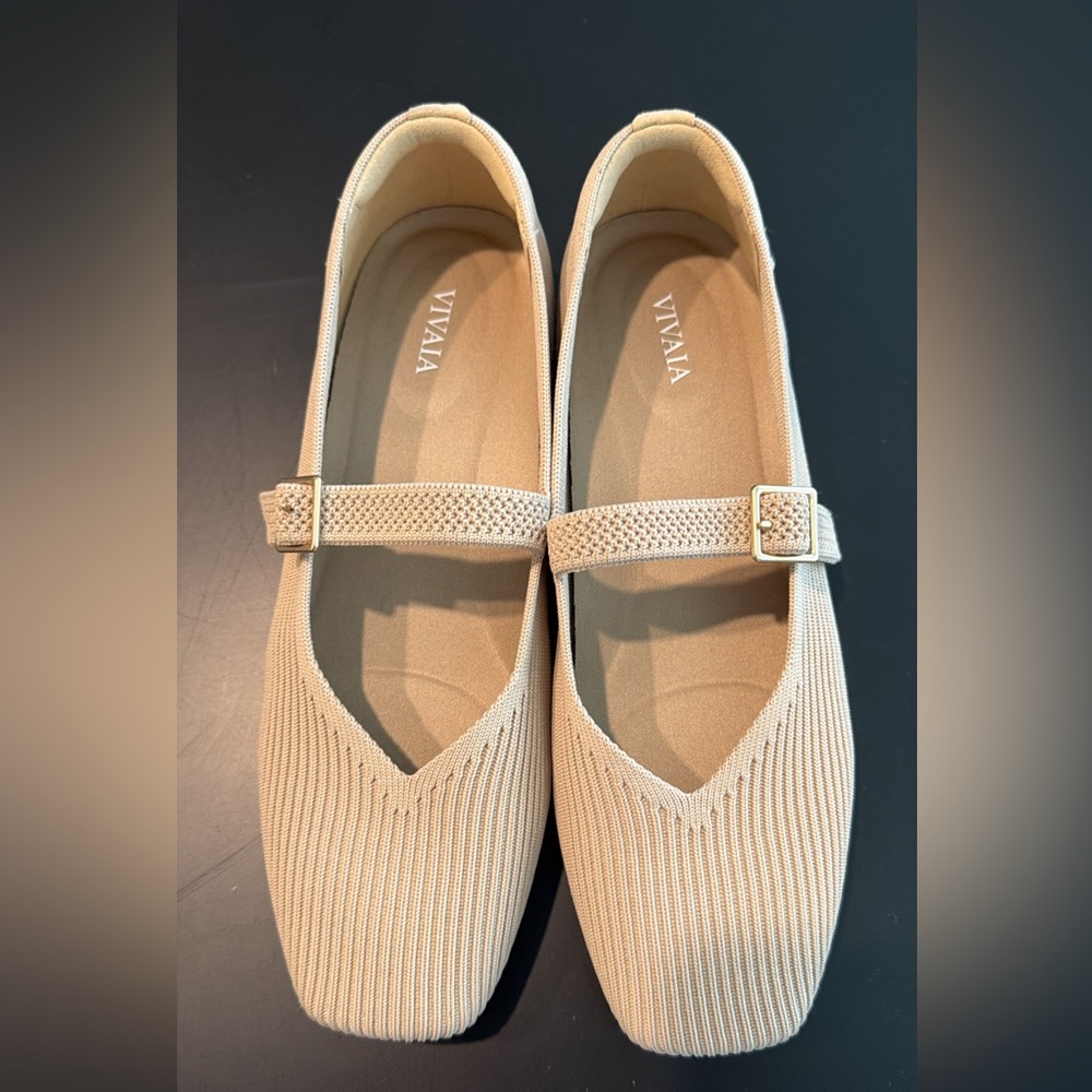 NWOT Vivaia Square Toe Mary Jane’s in Almond size 38.5 NO BOX